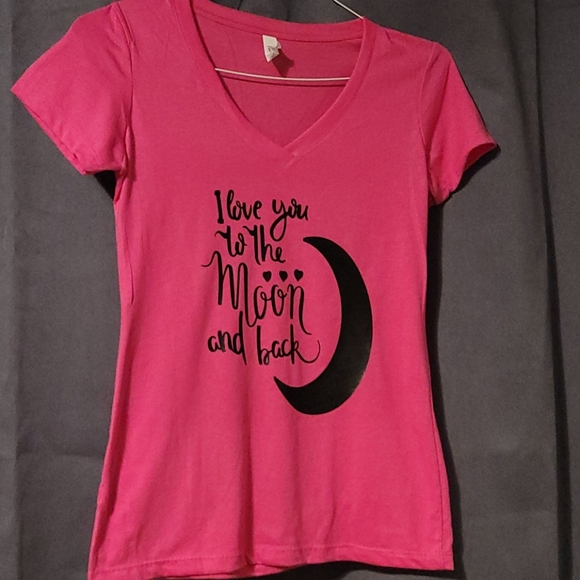 "I love you to the moon and back" tee - Picture 2 of 3